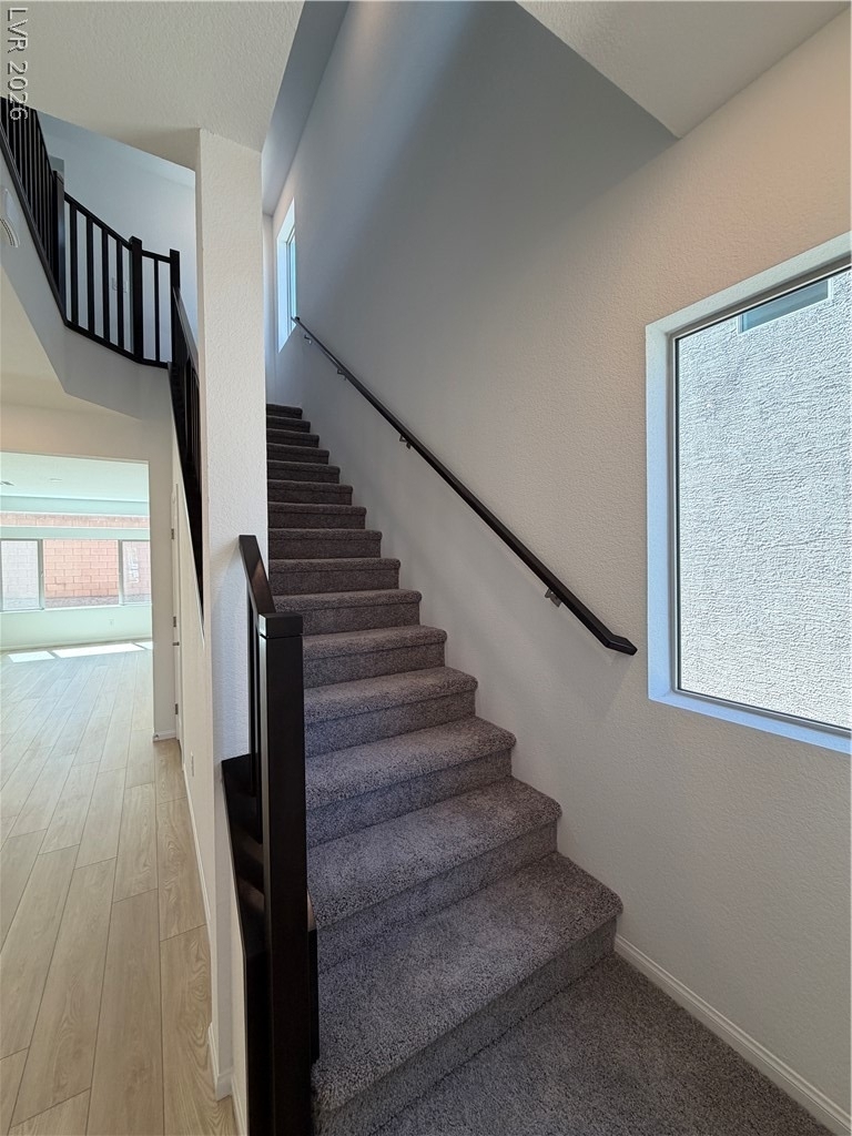 10021 Cooper Mountain Street - Photo 9