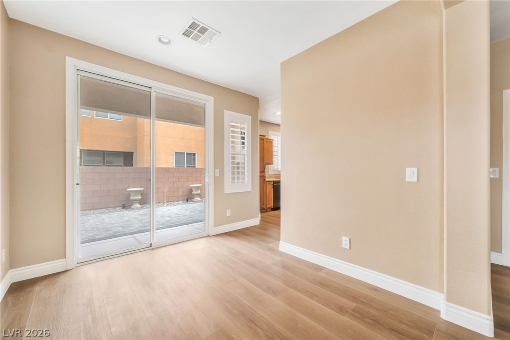 7616 Perla Del Mar Avenue - Photo 4