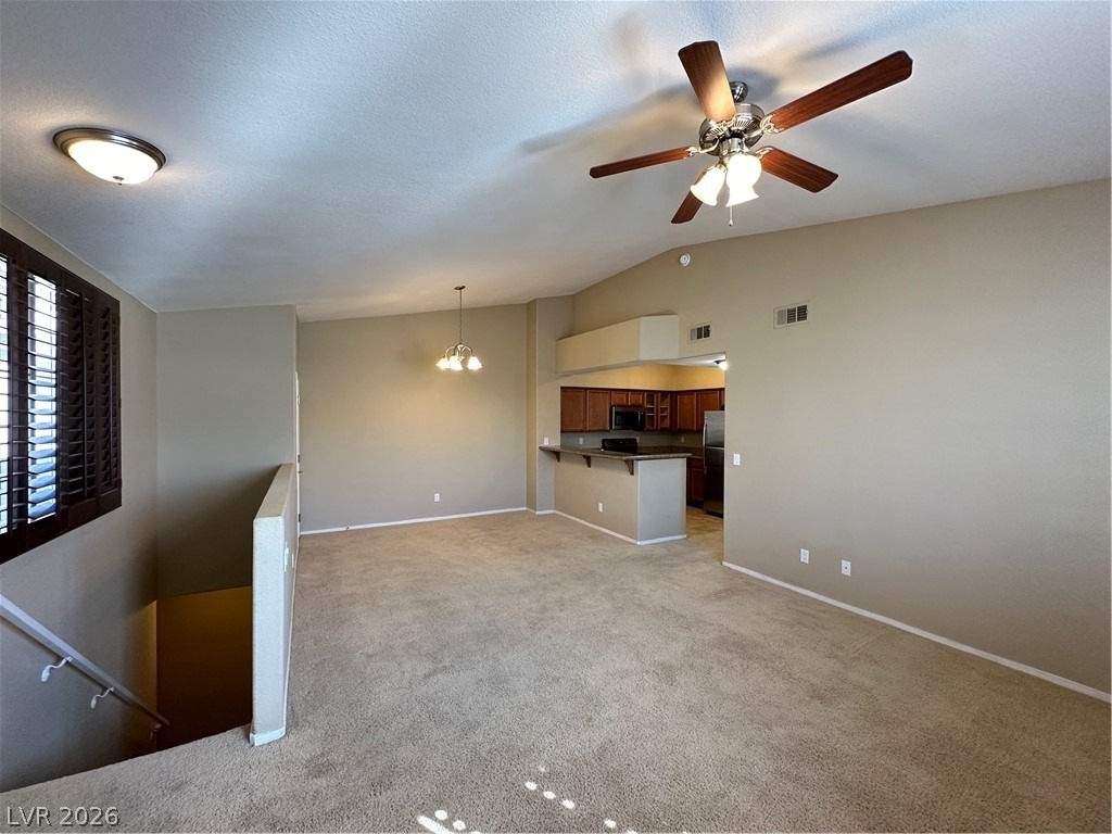 1621 Queen Victoria Street - Photo 5
