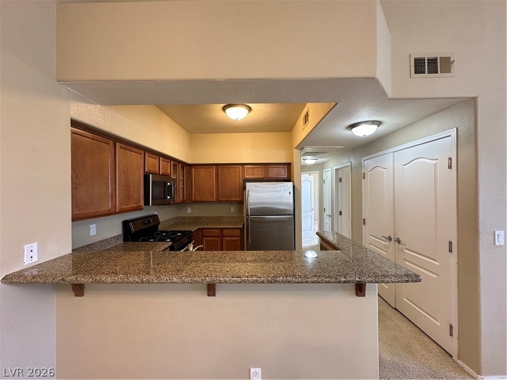 1621 Queen Victoria Street - Photo 8