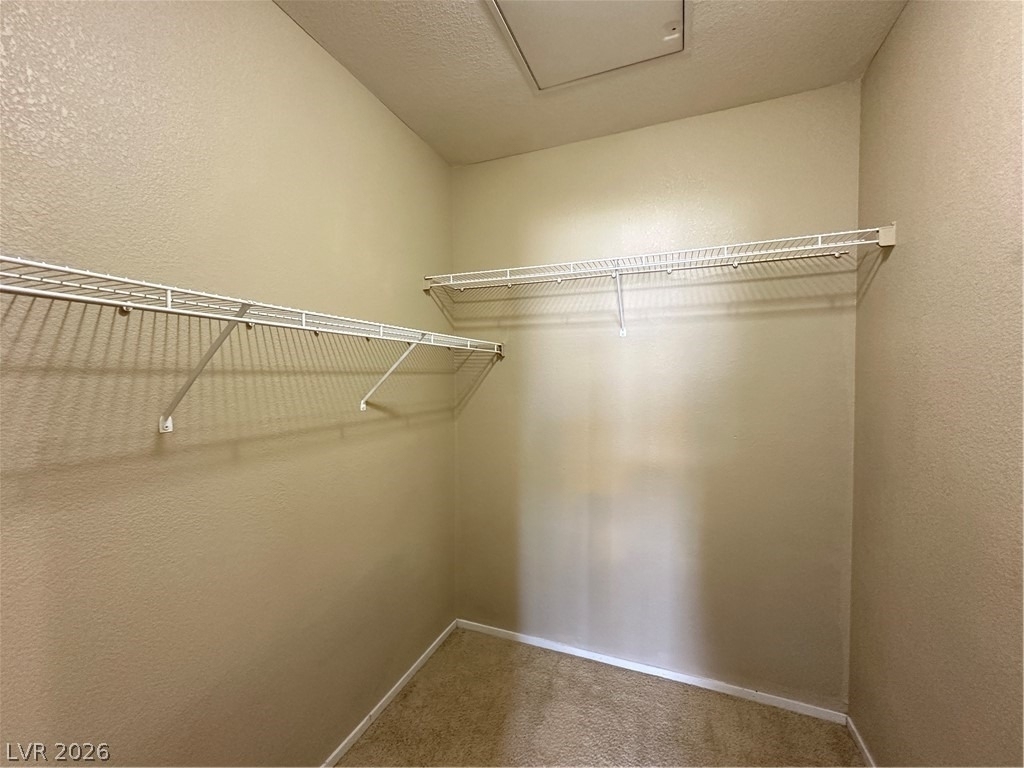 1621 Queen Victoria Street - Photo 14