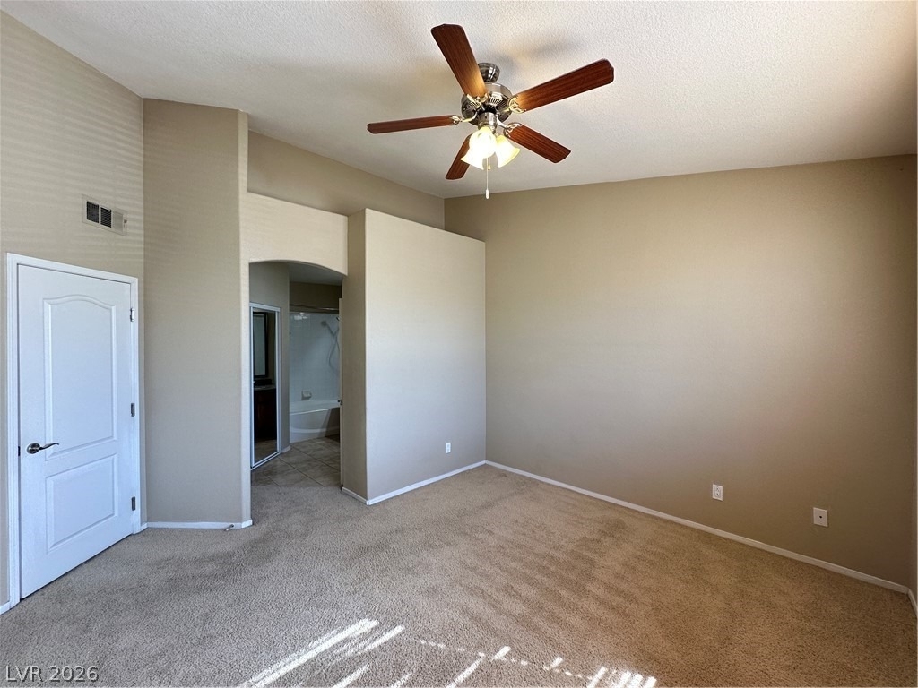 1621 Queen Victoria Street - Photo 10