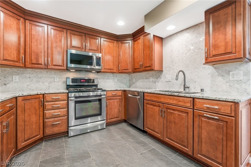 3637 Rainy River Road - Photo 11