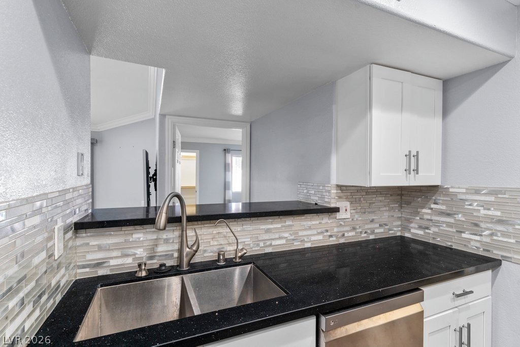7885 W Flamingo Road - Photo 17