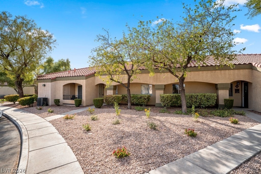7885 W Flamingo Road - Photo 0