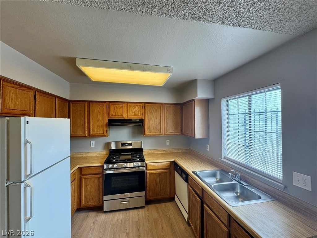 7048 Burcot Avenue - Photo 5