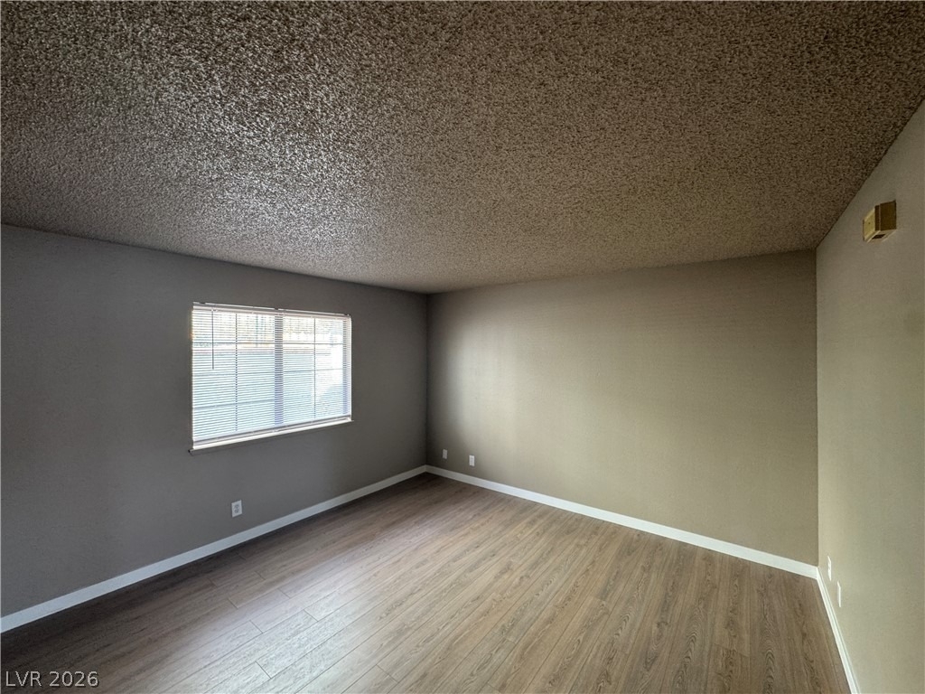 7048 Burcot Avenue - Photo 11
