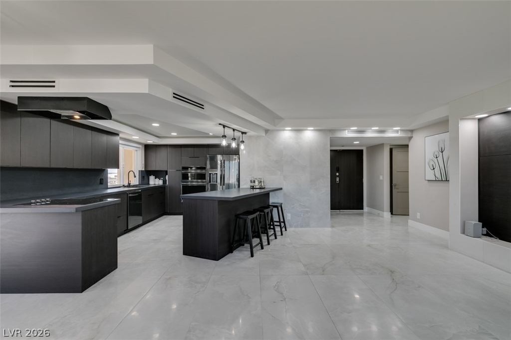 205 E Harmon Avenue - Photo 8