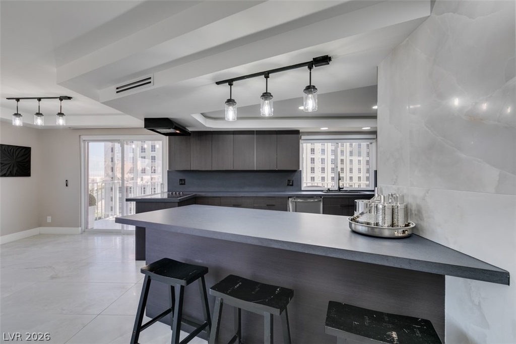 205 E Harmon Avenue - Photo 24