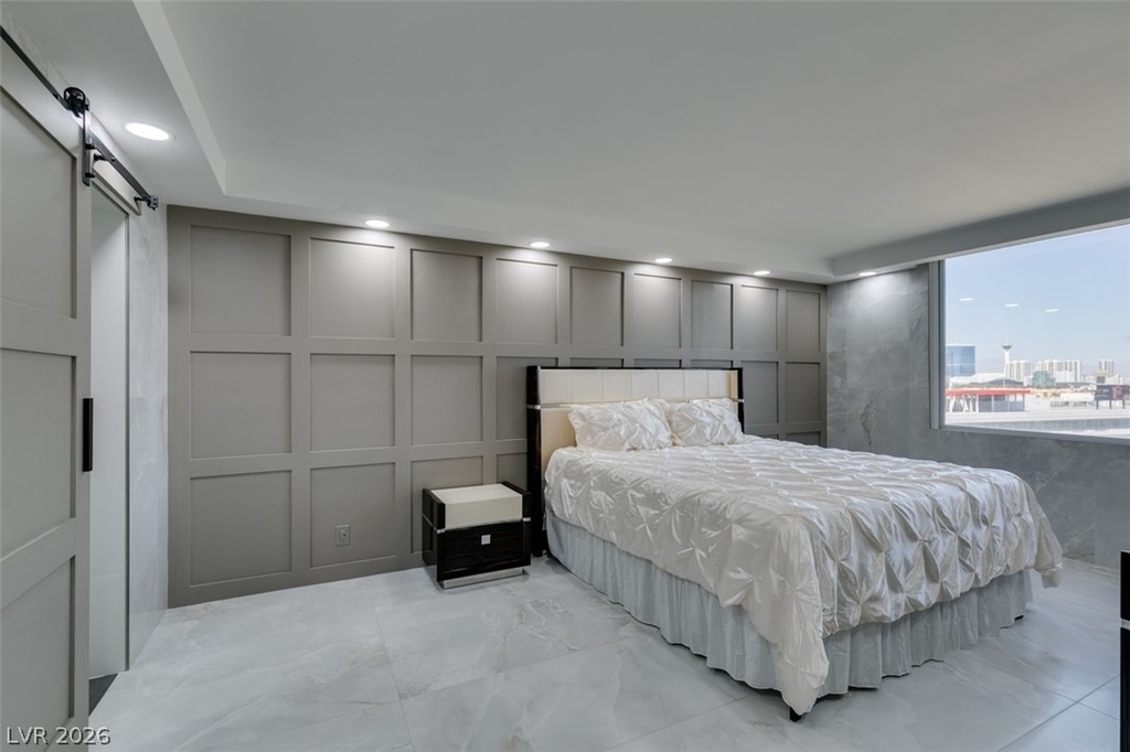 205 E Harmon Avenue - Photo 33