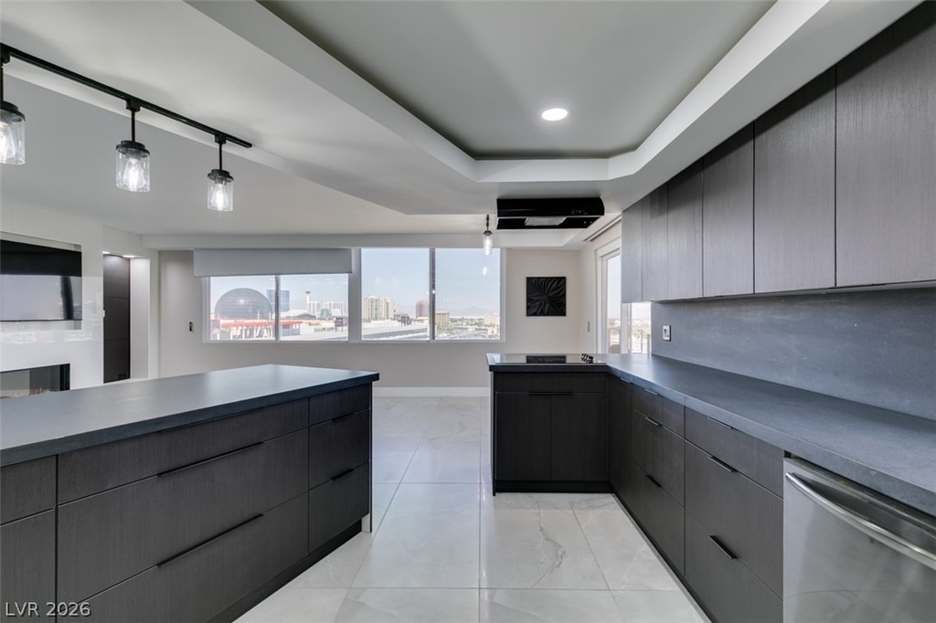 205 E Harmon Avenue - Photo 27