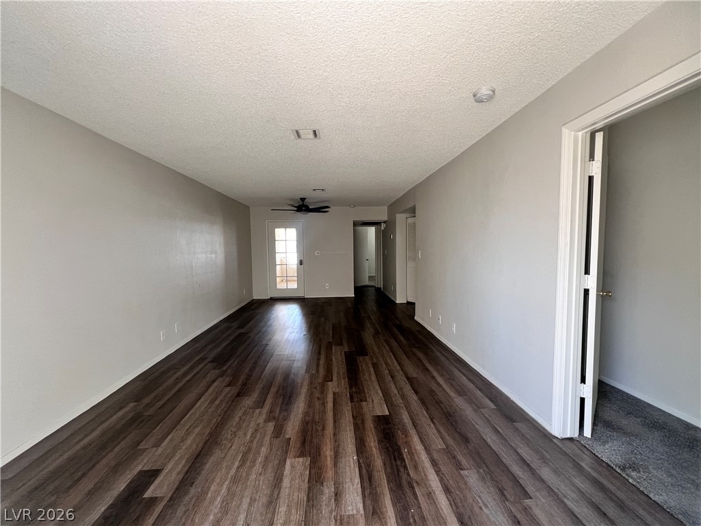 1935 Scimitar Drive - Photo 0
