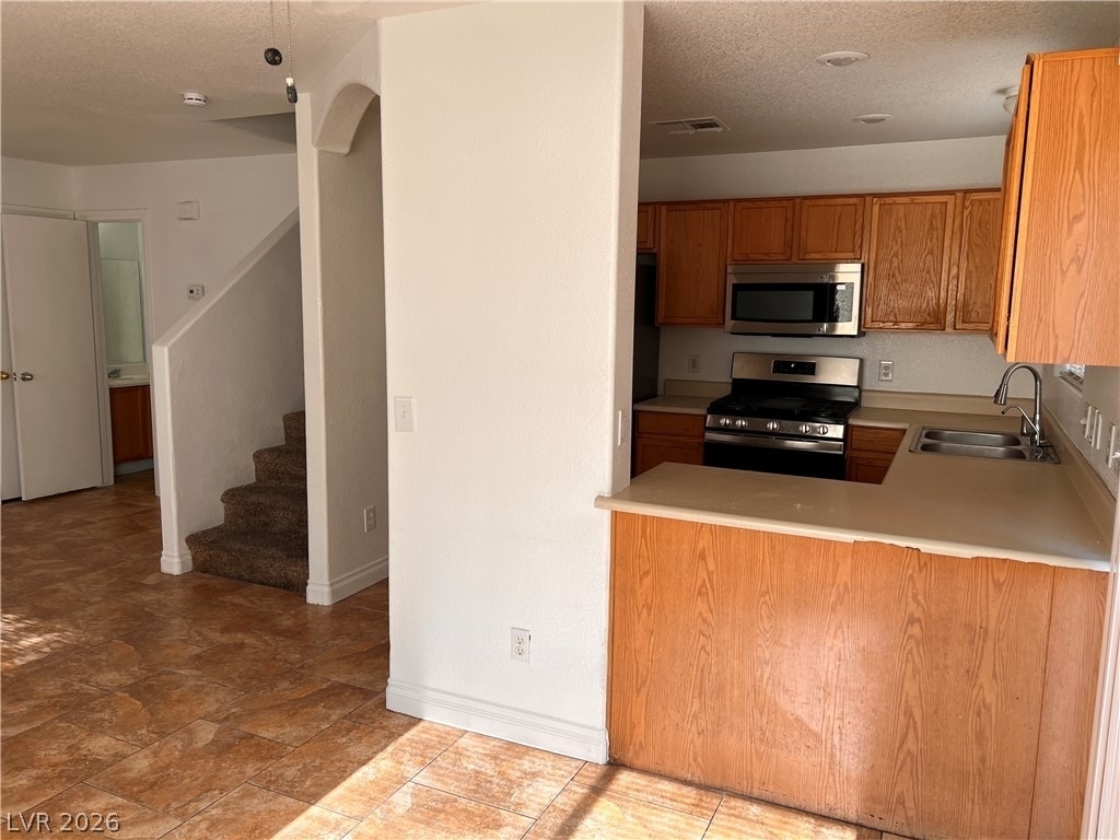 3391 Sparrow Heights Avenue - Photo 6
