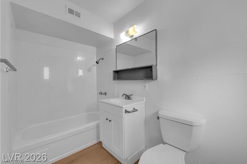 2908 Poplar Avenue - Photo 2