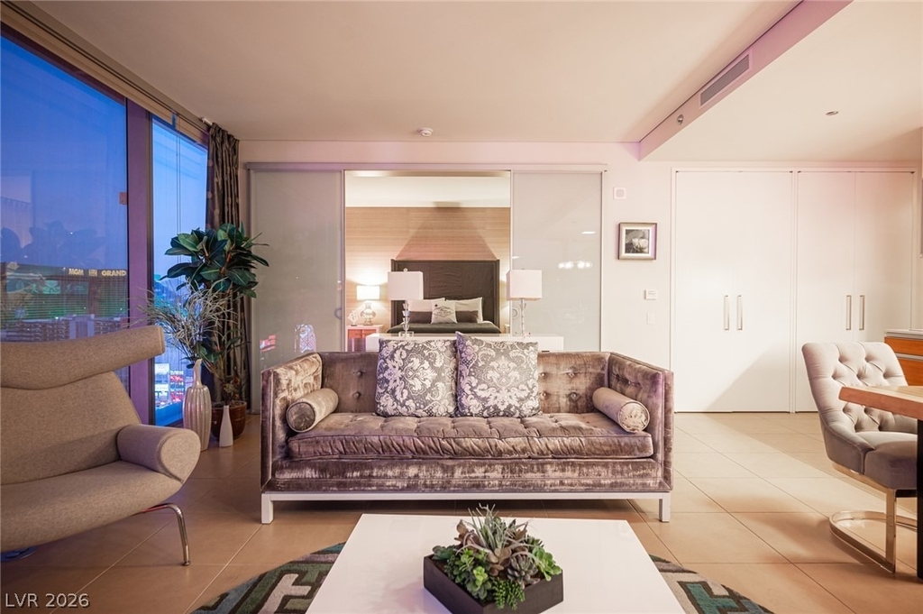 3722 Las Vegas Boulevard - Photo 12