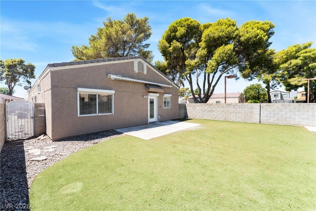 1652 Wendell Williams Avenue - Photo 36