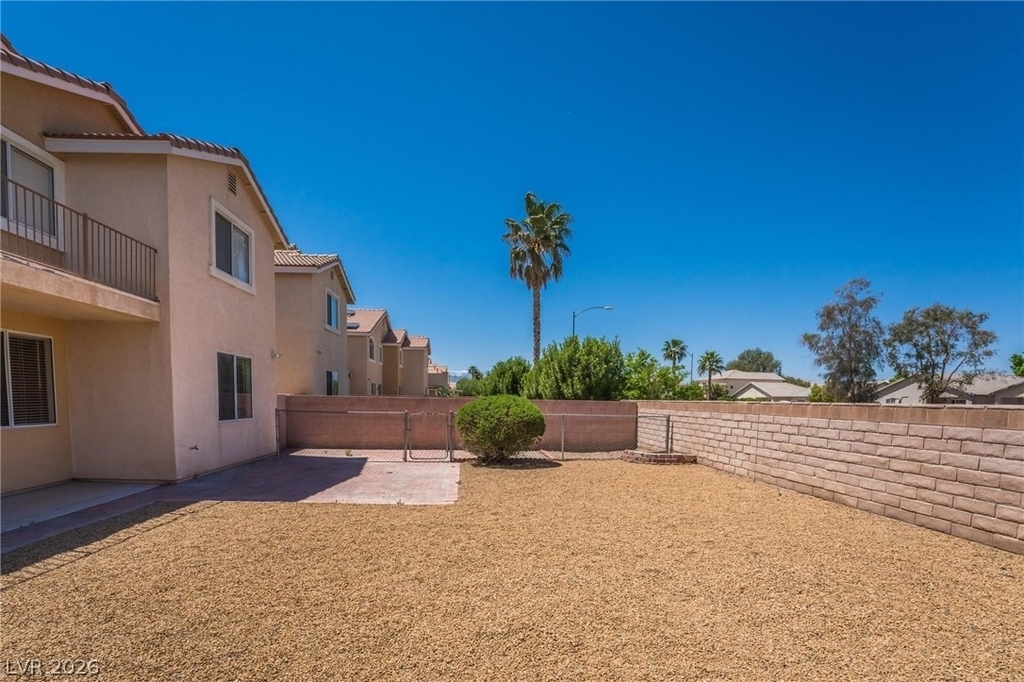 4828 Whisper Lake Avenue - Photo 36