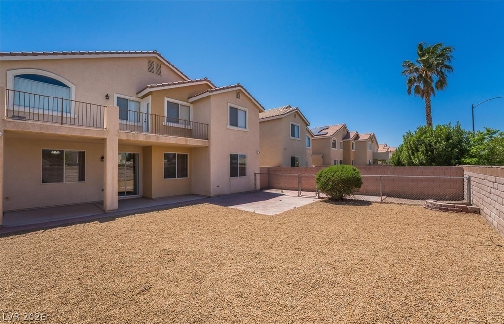 4828 Whisper Lake Avenue - Photo 38