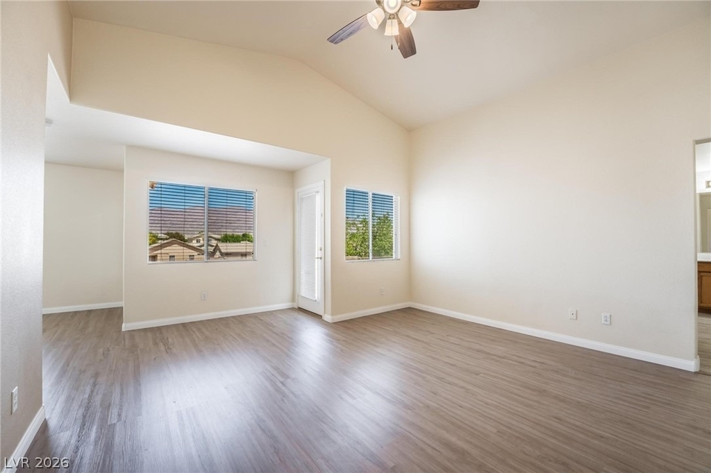 4828 Whisper Lake Avenue - Photo 10