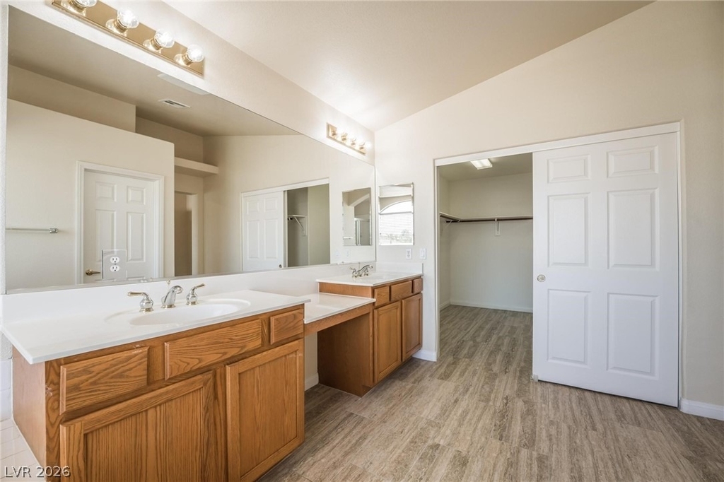 4828 Whisper Lake Avenue - Photo 14