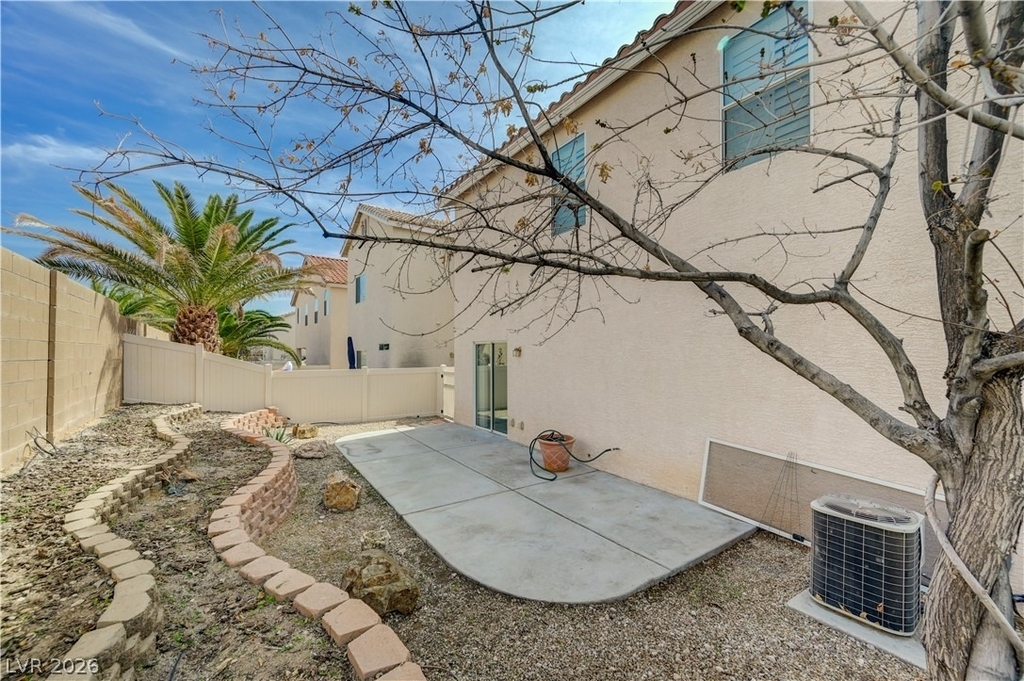 8918 Houston Ridge Avenue - Photo 34