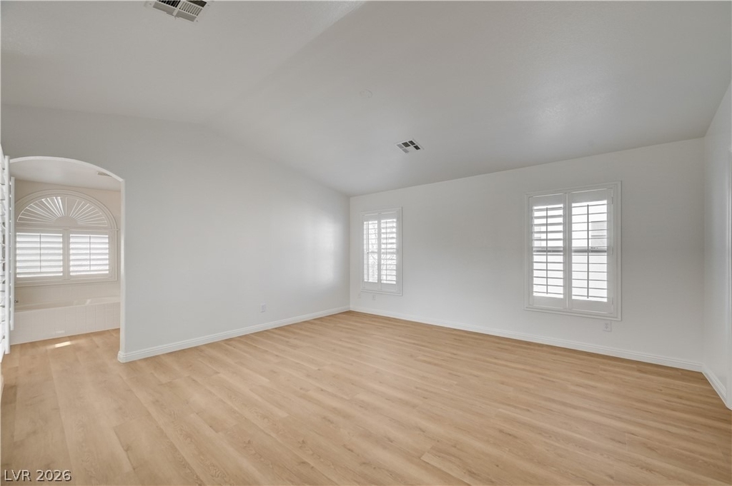 8918 Houston Ridge Avenue - Photo 13