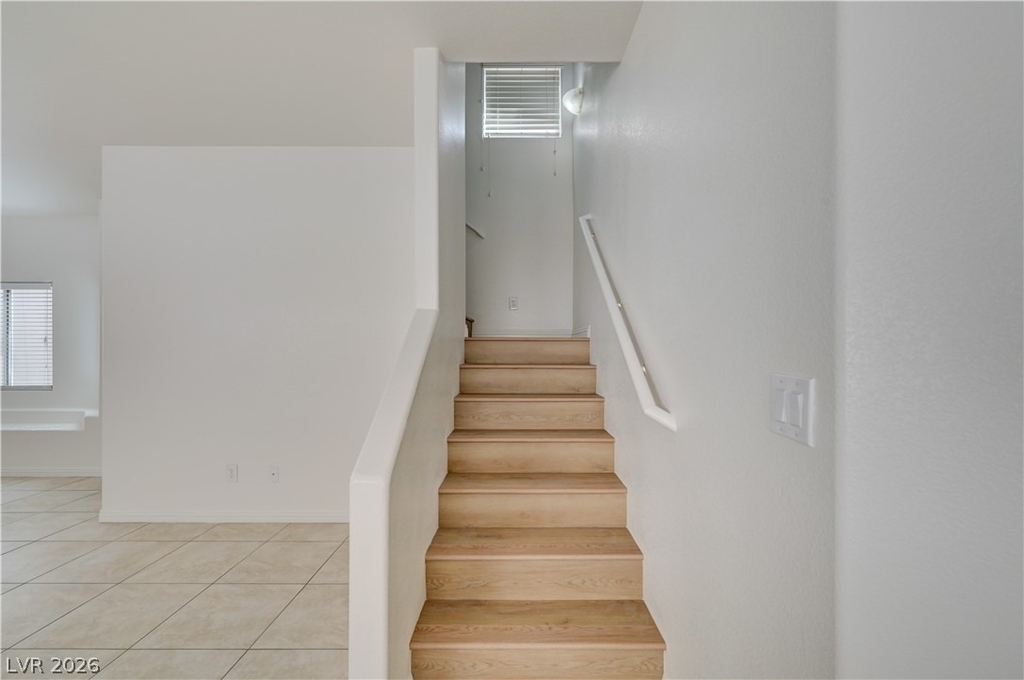 8918 Houston Ridge Avenue - Photo 11