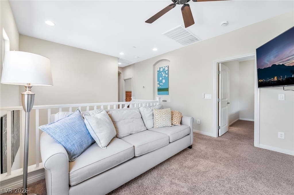 372 Monique Springs Street - Photo 11