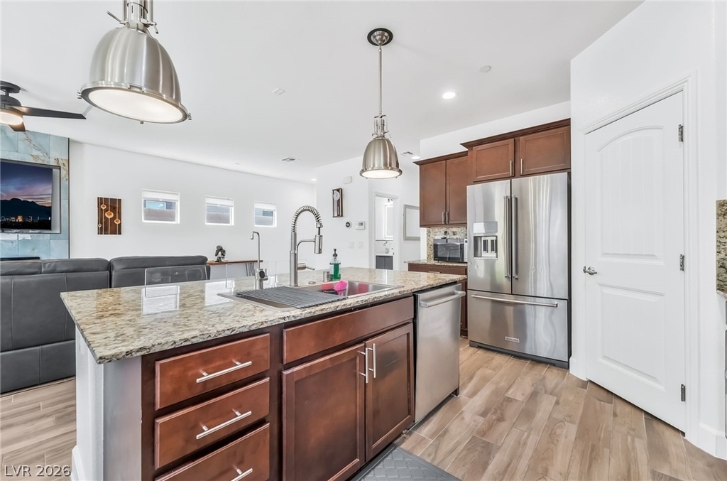 372 Monique Springs Street - Photo 9