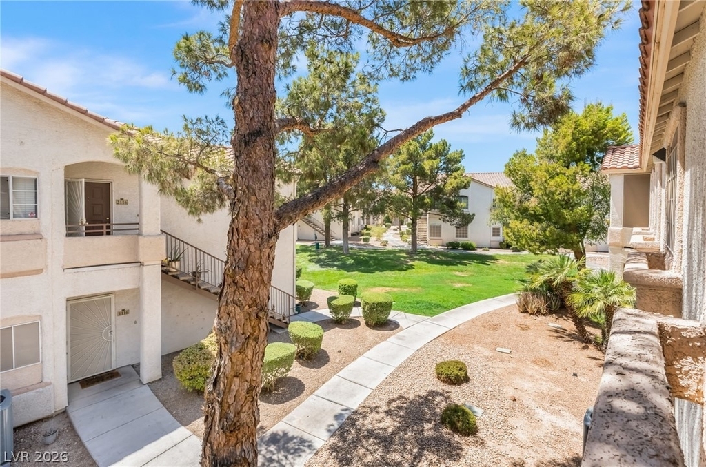 1405 S Nellis Boulevard - Photo 22