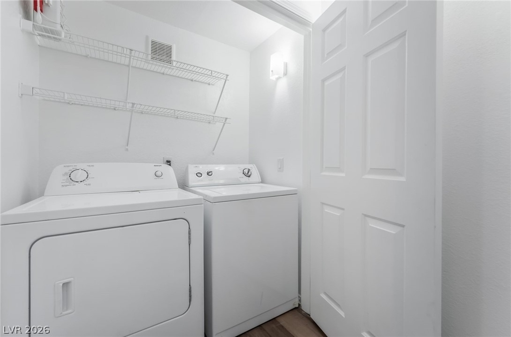 1405 S Nellis Boulevard - Photo 19