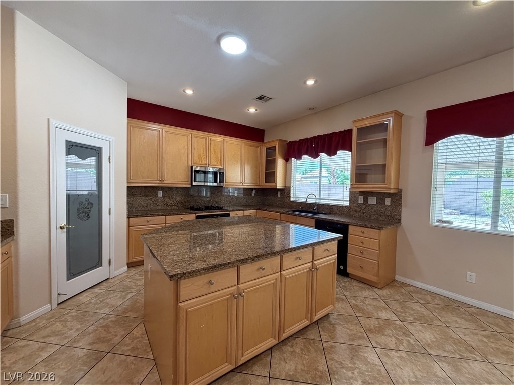 7185 Windy Peak Court - Photo 10