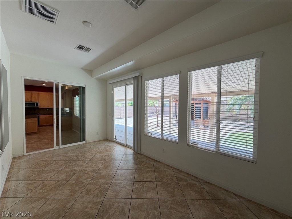 7185 Windy Peak Court - Photo 12