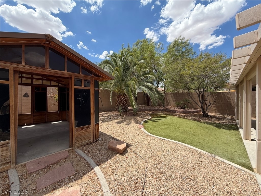 7185 Windy Peak Court - Photo 17