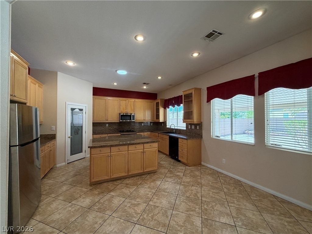 7185 Windy Peak Court - Photo 7