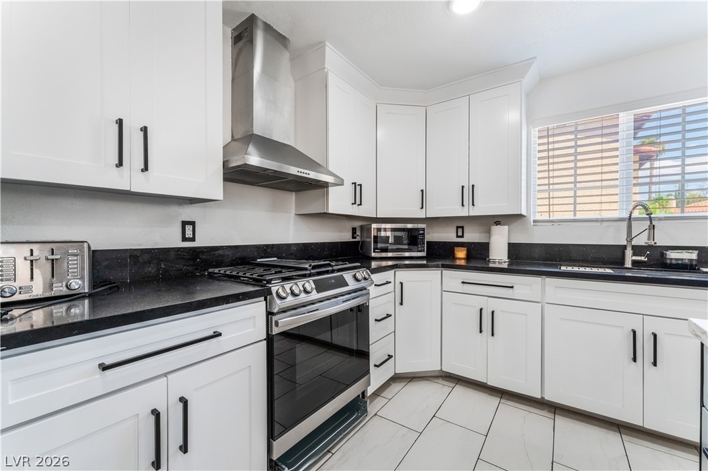 9005 Feather River Court - Photo 13