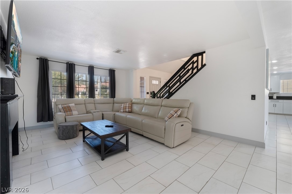 9005 Feather River Court - Photo 5