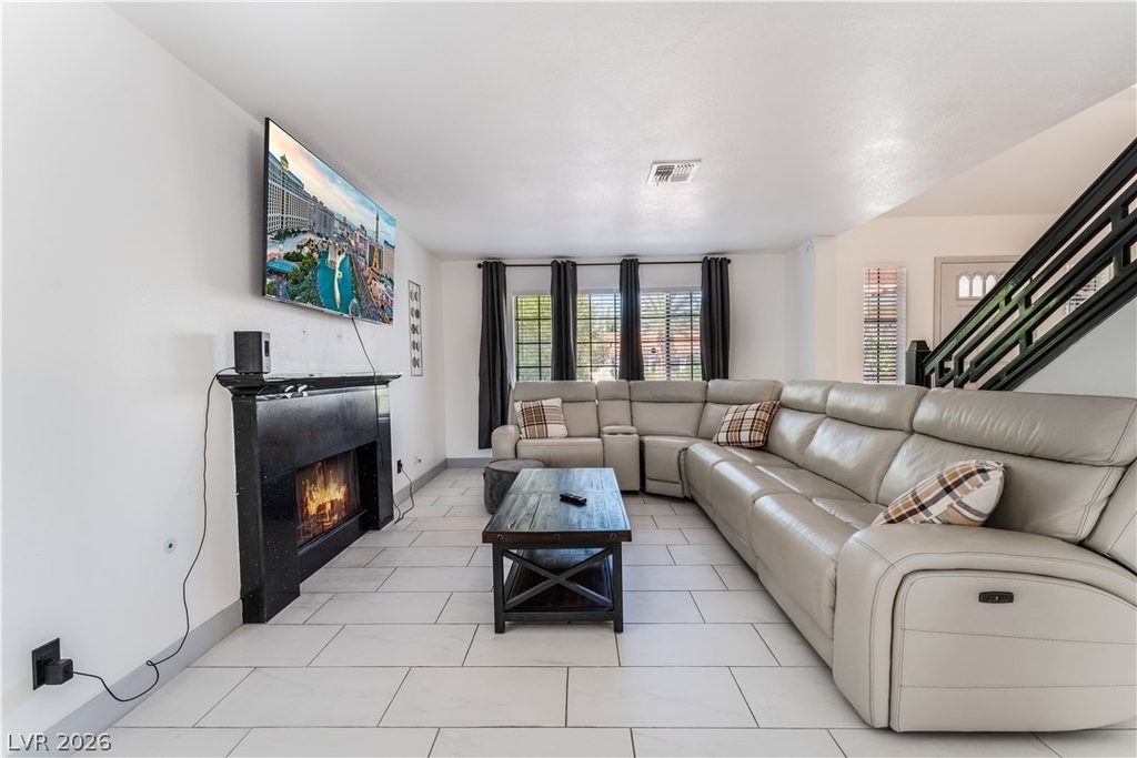 9005 Feather River Court - Photo 7