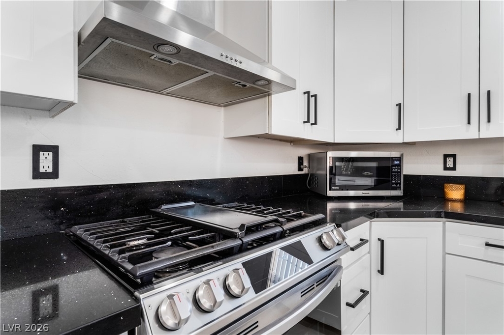 9005 Feather River Court - Photo 18