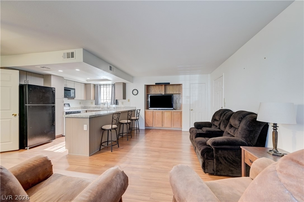 101 Luna Way - Photo 9