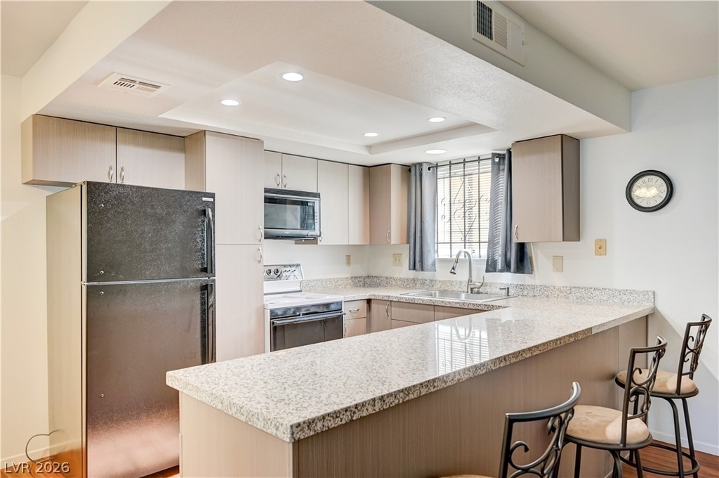 101 Luna Way - Photo 16