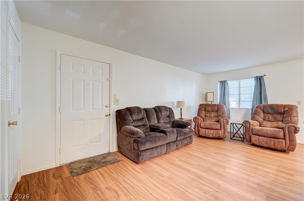 101 Luna Way - Photo 7