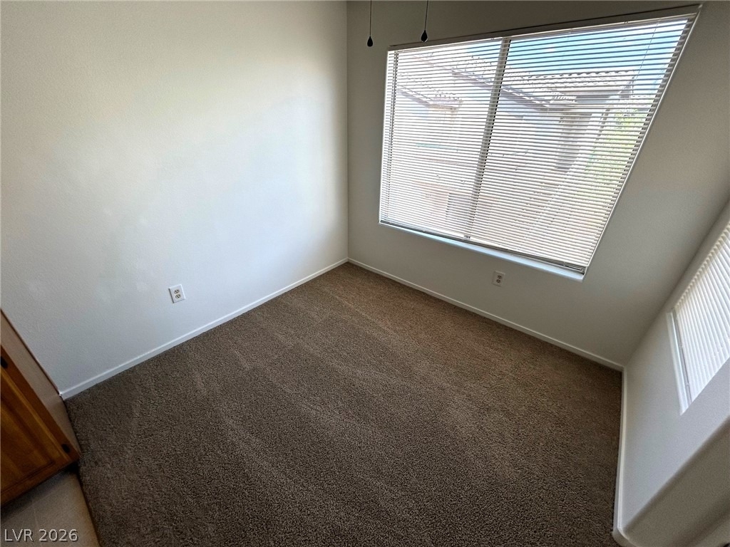 5710 E Tropicana Avenue - Photo 10