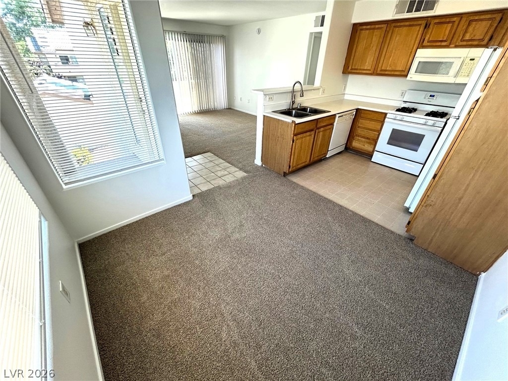 5710 E Tropicana Avenue - Photo 6