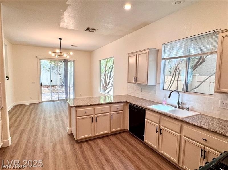 1529 Tillman Falls Avenue - Photo 6
