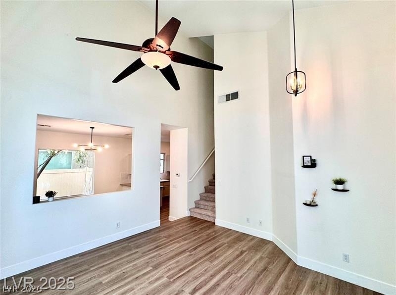 1529 Tillman Falls Avenue - Photo 2