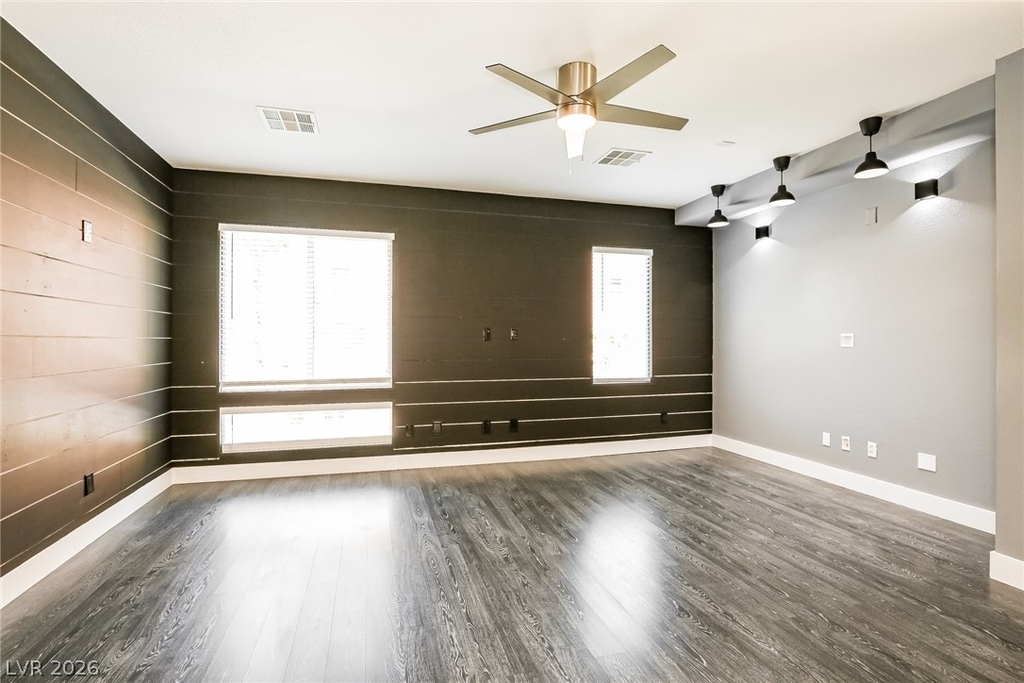 9389 Brigham Avenue - Photo 5
