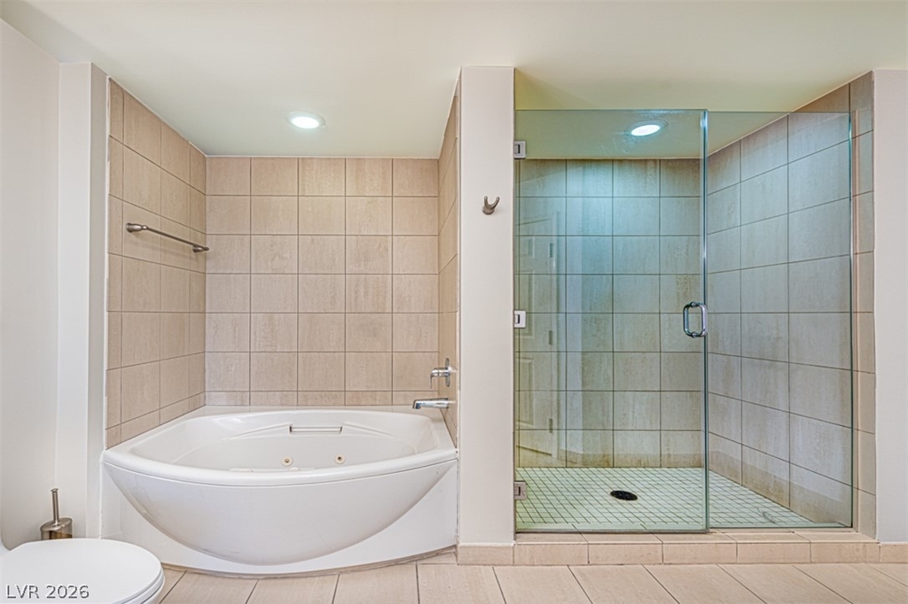 200 Sahara Avenue - Photo 9