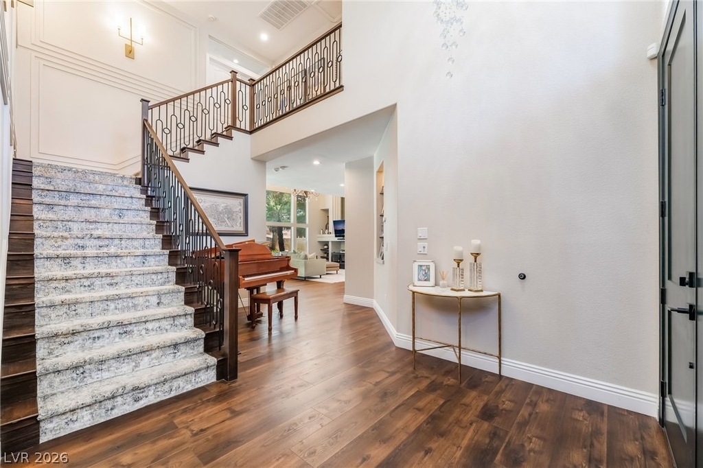 1922 Grey Eagle Street - Photo 3