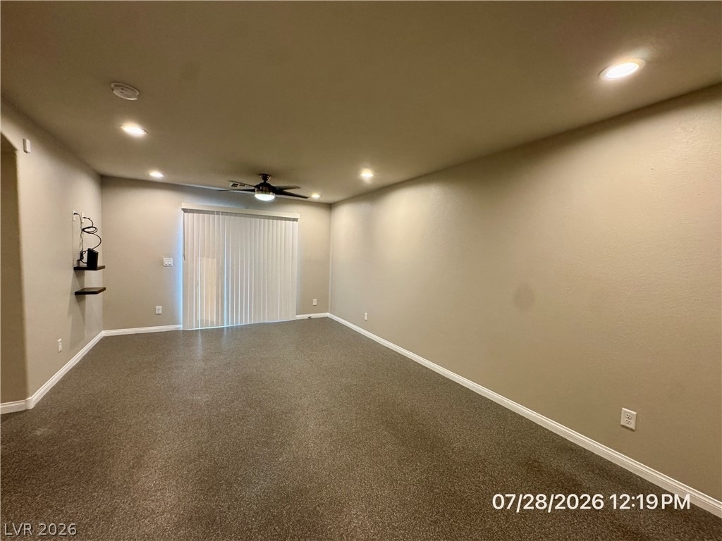 6049 Thistle Meadow Avenue - Photo 38